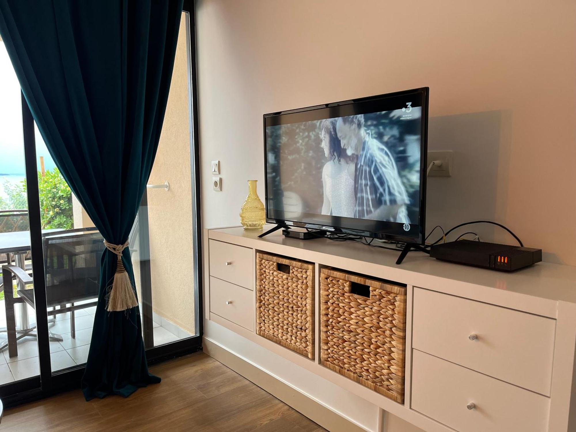 Superbe Appartement Une Chambre Vue Mer Piscine Tennis Κάννες Εξωτερικό φωτογραφία
